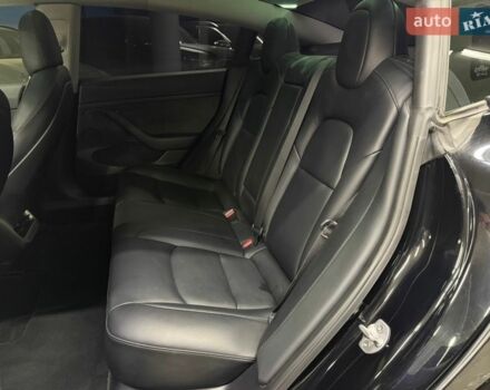 Чорний Тесла Модель 3, об'ємом двигуна 0 л та пробігом 20 тис. км за 23900 $, фото 19 на Automoto.ua