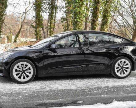 Черный Тесла Модель 3, объемом двигателя 0 л и пробегом 12 тыс. км за 9800 $, фото 3 на Automoto.ua