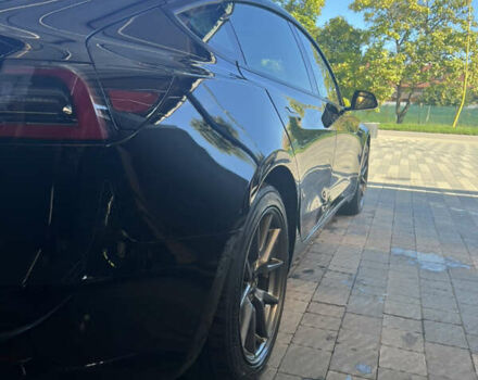 Чорний Тесла Модель 3, об'ємом двигуна 0 л та пробігом 230 тис. км за 15999 $, фото 4 на Automoto.ua