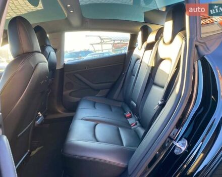 Тесла Модель 3 2022 в Львове на Automoto.ua Черный Тесла Модель 3, объемом двигателя 0 л и пробегом 61 тыс. км за 21900 $, фото 15 на Automoto.ua
