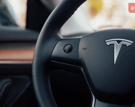 Черный Тесла Модель 3, объемом двигателя 0 л и пробегом 15 тыс. км за 23500 $, фото 31 на Automoto.ua