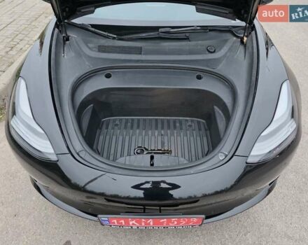 Чорний Тесла Модель 3, об'ємом двигуна 0 л та пробігом 38 тис. км за 24000 $, фото 41 на Automoto.ua