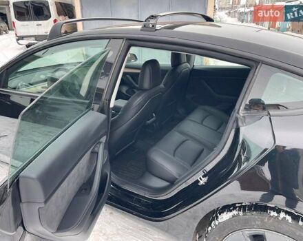 Черный Тесла Модель 3, объемом двигателя 0 л и пробегом 46 тыс. км за 21200 $, фото 14 на Automoto.ua