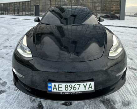Черный Тесла Модель 3, объемом двигателя 0 л и пробегом 160 тыс. км за 19990 $, фото 5 на Automoto.ua