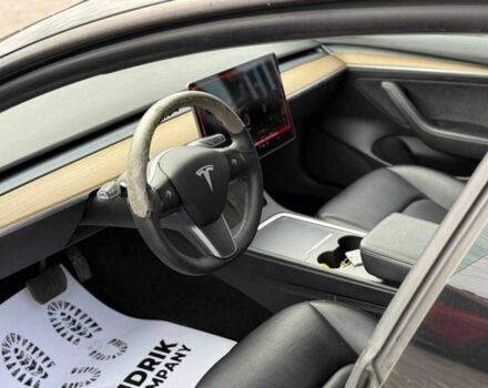 Тесла Модель 3 2022 у Луцьку на Automoto.ua Чорний Тесла Модель 3, об'ємом двигуна 0 л та пробігом 210 тис. км за 13900 $, фото 4 на Automoto.ua