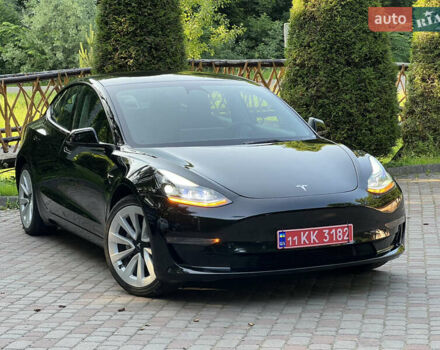 Черный Тесла Модель 3, объемом двигателя 0 л и пробегом 134 тыс. км за 17500 $, фото 2 на Automoto.ua