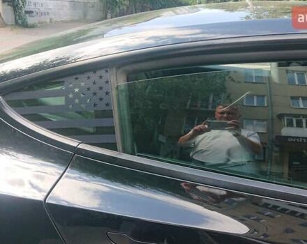 Черный Тесла Модель 3, объемом двигателя 0 л и пробегом 202 тыс. км за 17000 $, фото 25 на Automoto.ua