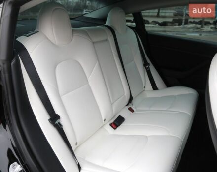 Черный Тесла Модель 3, объемом двигателя 0 л и пробегом 38 тыс. км за 25000 $, фото 10 на Automoto.ua