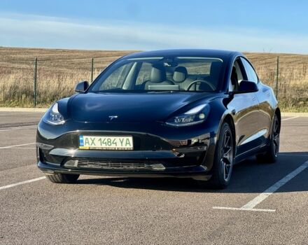 Чорний Тесла Модель 3, об'ємом двигуна 0 л та пробігом 14 тис. км за 19999 $, фото 1 на Automoto.ua