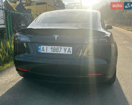 Тесла Модель 3 2022 у Києві на Automoto.ua Чорний Тесла Модель 3, об'ємом двигуна 0 л та пробігом 56 тис. км за 22500 $, фото 7 на Automoto.ua