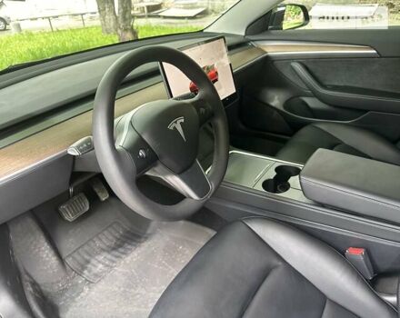 Чорний Тесла Модель 3, об'ємом двигуна 0 л та пробігом 9 тис. км за 18900 $, фото 11 на Automoto.ua