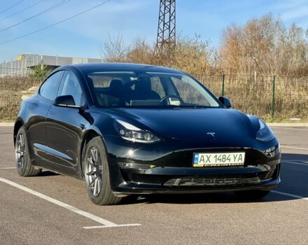 Чорний Тесла Модель 3, об'ємом двигуна 0 л та пробігом 14 тис. км за 19999 $, фото 5 на Automoto.ua