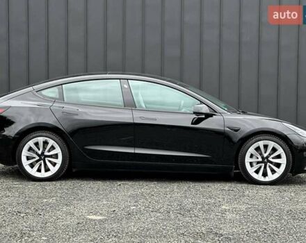 Чорний Тесла Модель 3, об'ємом двигуна 0 л та пробігом 45 тис. км за 25000 $, фото 3 на Automoto.ua