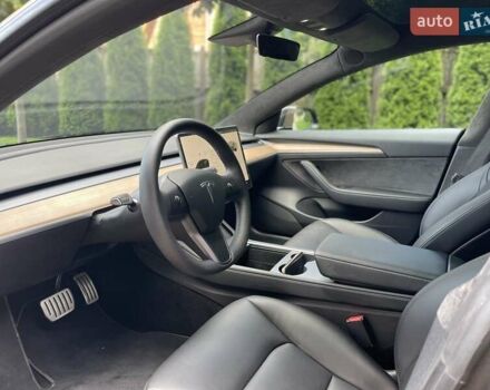 Чорний Тесла Модель 3, об'ємом двигуна 0 л та пробігом 90 тис. км за 30000 $, фото 13 на Automoto.ua