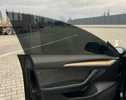 Черный Тесла Модель 3, объемом двигателя 0 л и пробегом 85 тыс. км за 19999 $, фото 15 на Automoto.ua