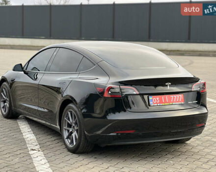 Черный Тесла Модель 3, объемом двигателя 0 л и пробегом 85 тыс. км за 19999 $, фото 11 на Automoto.ua