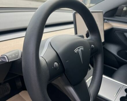 Черный Тесла Модель 3, объемом двигателя 0 л и пробегом 85 тыс. км за 19999 $, фото 8 на Automoto.ua