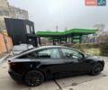 Чорний Тесла Модель 3, об'ємом двигуна 0 л та пробігом 20 тис. км за 28000 $, фото 2 на Automoto.ua
