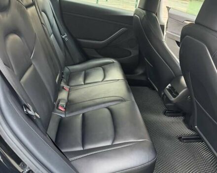 Чорний Тесла Модель 3, об'ємом двигуна 0 л та пробігом 92 тис. км за 23500 $, фото 9 на Automoto.ua