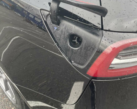 Черный Тесла Модель 3, объемом двигателя 0 л и пробегом 45 тыс. км за 22000 $, фото 21 на Automoto.ua