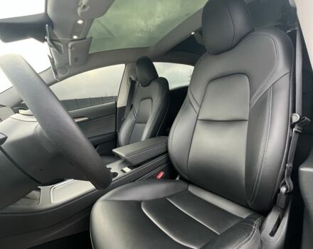 Черный Тесла Модель 3, объемом двигателя 0 л и пробегом 85 тыс. км за 19999 $, фото 6 на Automoto.ua