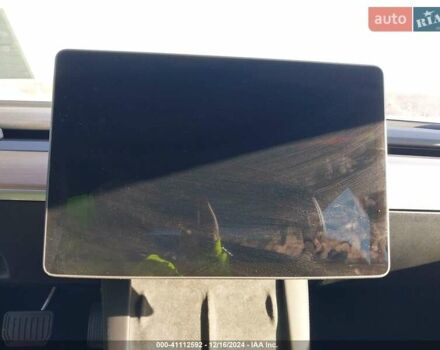 Чорний Тесла Модель 3, об'ємом двигуна 0 л та пробігом 38 тис. км за 14900 $, фото 13 на Automoto.ua