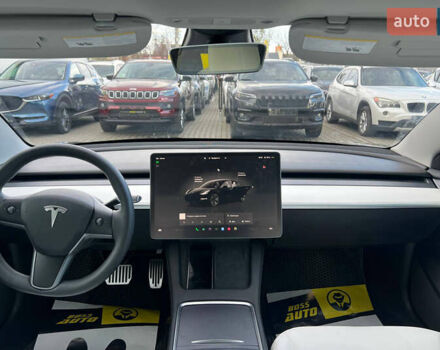 Чорний Тесла Модель 3, об'ємом двигуна 0 л та пробігом 16 тис. км за 22900 $, фото 14 на Automoto.ua