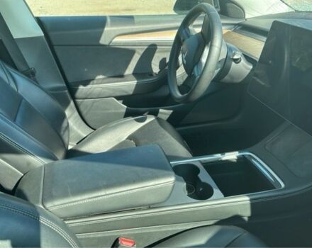 Черный Тесла Модель 3, объемом двигателя 0 л и пробегом 80 тыс. км за 8900 $, фото 4 на Automoto.ua