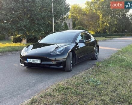 Черный Тесла Модель 3, объемом двигателя 0 л и пробегом 53 тыс. км за 21000 $, фото 2 на Automoto.ua