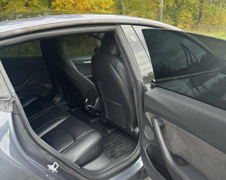 Черный Тесла Модель 3, объемом двигателя 0 л и пробегом 10 тыс. км за 18888 $, фото 5 на Automoto.ua