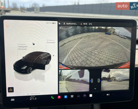 Черный Тесла Модель 3, объемом двигателя 0 л и пробегом 85 тыс. км за 19999 $, фото 27 на Automoto.ua