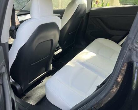 Чорний Тесла Модель 3, об'ємом двигуна 0 л та пробігом 20 тис. км за 28000 $, фото 20 на Automoto.ua