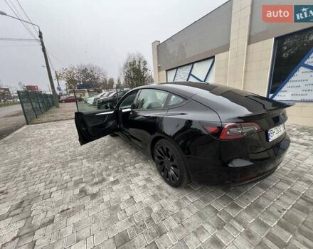 Чорний Тесла Модель 3, об'ємом двигуна 0 л та пробігом 20 тис. км за 28000 $, фото 12 на Automoto.ua