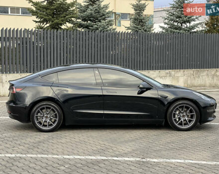 Черный Тесла Модель 3, объемом двигателя 0 л и пробегом 85 тыс. км за 19999 $, фото 6 на Automoto.ua
