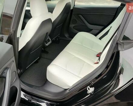 Черный Тесла Модель 3, объемом двигателя 0 л и пробегом 30 тыс. км за 20500 $, фото 11 на Automoto.ua