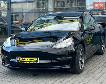 Чорний Тесла Модель 3, об'ємом двигуна 0 л та пробігом 16 тис. км за 22900 $, фото 2 на Automoto.ua
