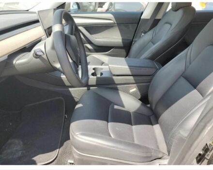 Черный Тесла Модель 3, объемом двигателя 0 л и пробегом 56 тыс. км за 17000 $, фото 2 на Automoto.ua