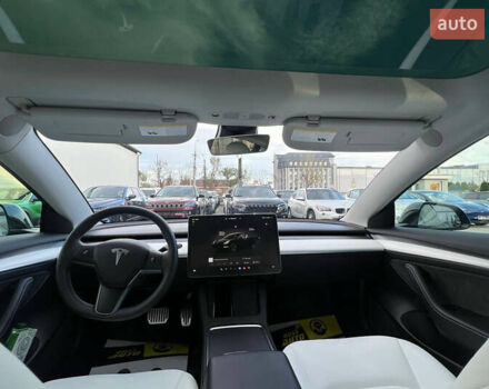 Чорний Тесла Модель 3, об'ємом двигуна 0 л та пробігом 16 тис. км за 22900 $, фото 19 на Automoto.ua