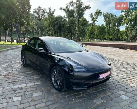 Черный Тесла Модель 3, объемом двигателя 0 л и пробегом 2 тыс. км за 23500 $, фото 2 на Automoto.ua