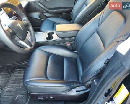 Чорний Тесла Модель 3, об'ємом двигуна 0 л та пробігом 60 тис. км за 17200 $, фото 9 на Automoto.ua