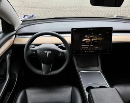 Чорний Тесла Модель 3, об'ємом двигуна 0 л та пробігом 172 тис. км за 16900 $, фото 6 на Automoto.ua