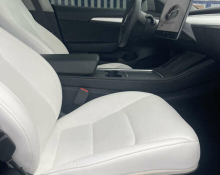 Черный Тесла Модель 3, объемом двигателя 0 л и пробегом 45 тыс. км за 22000 $, фото 9 на Automoto.ua