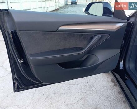 Чорний Тесла Модель 3, об'ємом двигуна 0 л та пробігом 27 тис. км за 25000 $, фото 22 на Automoto.ua