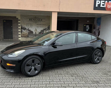 Чорний Тесла Модель 3, об'ємом двигуна 0 л та пробігом 172 тис. км за 16900 $, фото 3 на Automoto.ua
