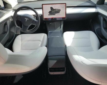 Черный Тесла Модель 3, объемом двигателя 0 л и пробегом 30 тыс. км за 7800 $, фото 7 на Automoto.ua