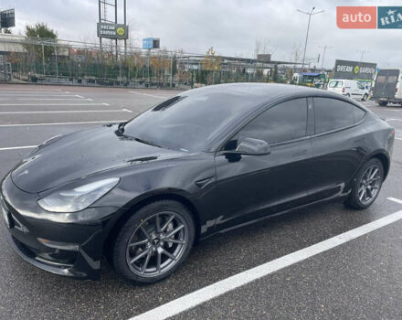 Черный Тесла Модель 3, объемом двигателя 0 л и пробегом 45 тыс. км за 22000 $, фото 26 на Automoto.ua