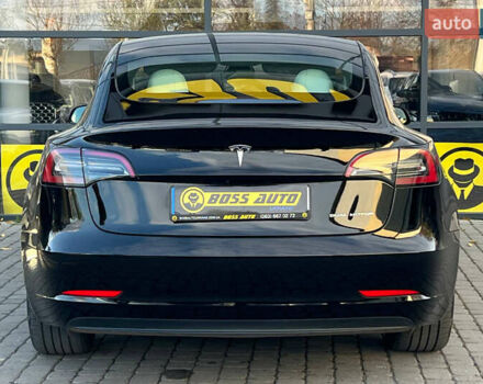 Чорний Тесла Модель 3, об'ємом двигуна 0 л та пробігом 16 тис. км за 22900 $, фото 5 на Automoto.ua