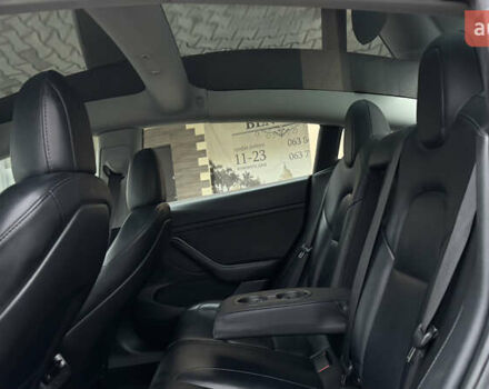 Чорний Тесла Модель 3, об'ємом двигуна 0 л та пробігом 172 тис. км за 16900 $, фото 40 на Automoto.ua
