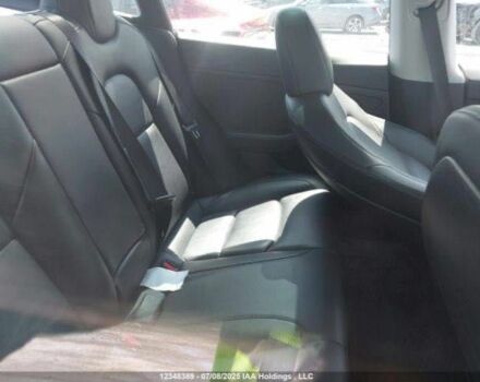 Чорний Тесла Модель 3, об'ємом двигуна 0 л та пробігом 1 тис. км за 15100 $, фото 11 на Automoto.ua