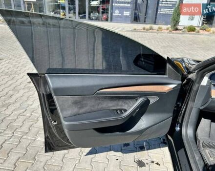 Чорний Тесла Модель 3, об'ємом двигуна 0 л та пробігом 18 тис. км за 20500 $, фото 24 на Automoto.ua